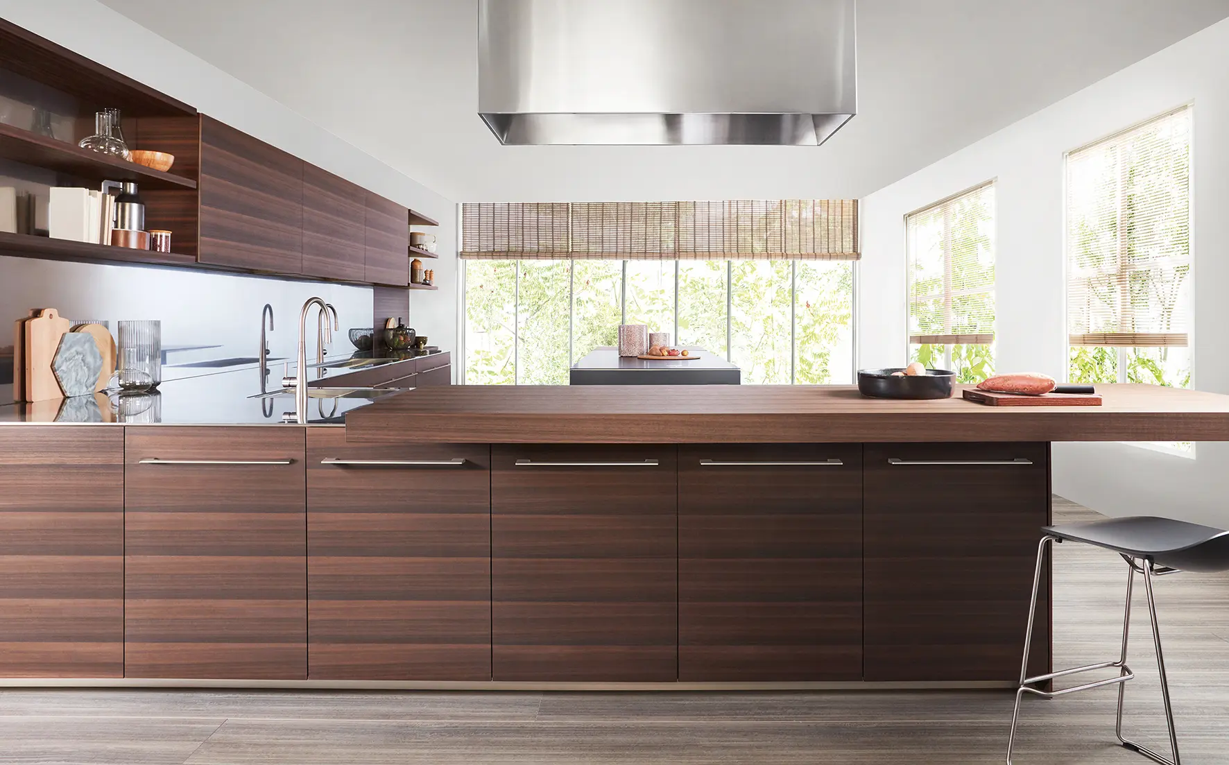 vela dada kitchen