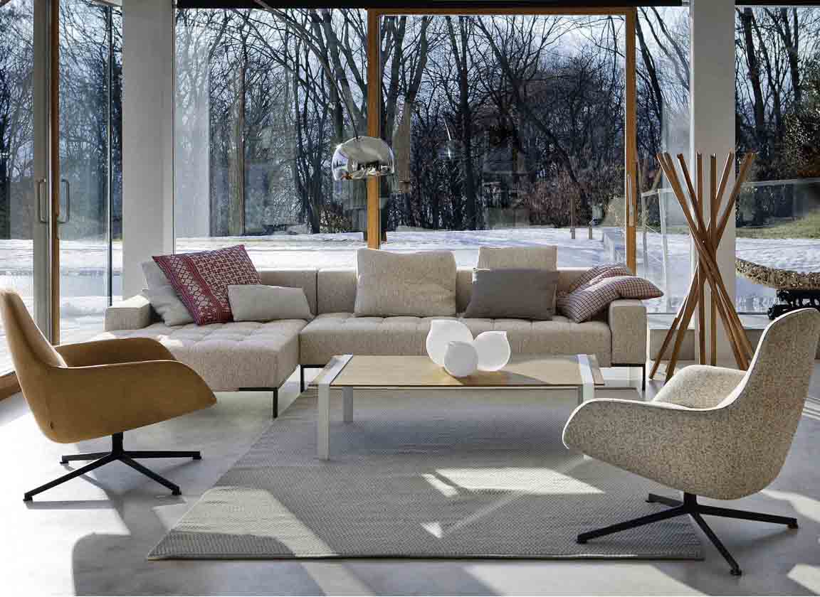 Buy Italian Furniture brands like Zanotta with Esperiri