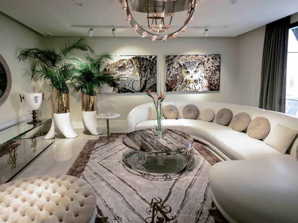 visionnaire showroom an Italian furniture brand in dubai showcasing luxury Italian furniture