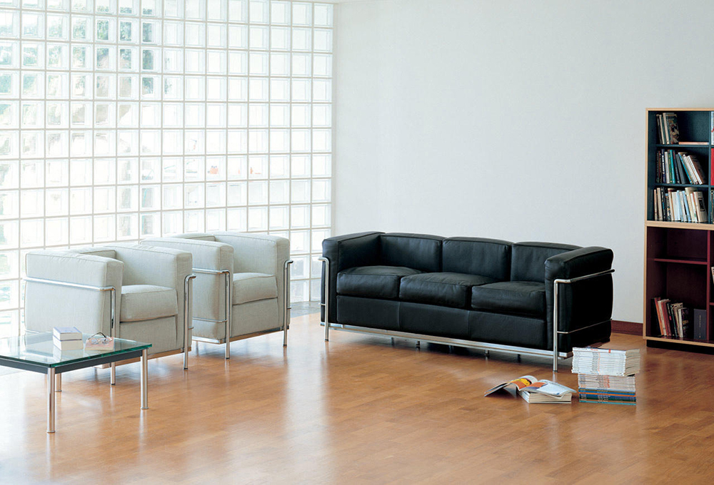 lc2 sofa from cassina an italian designer sofa producer