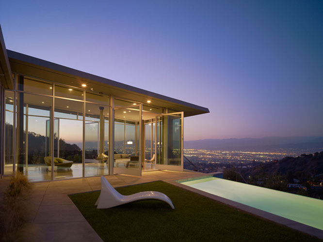 exterior of a stahl house designed by one of the top interior designer in los angeles