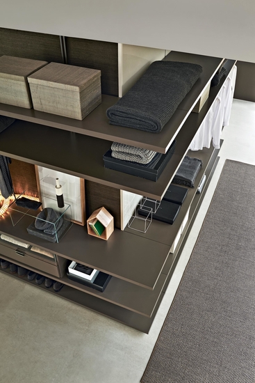 Molteni walk-in closet and corner composition detail