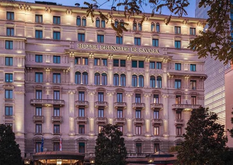 Milan: A Symphony of Style, History, and Hospitality - Your Guide to the Best Hotels and Experiences