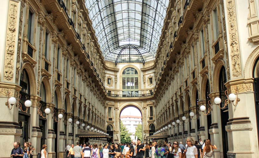 Luxury shopping Milan in Galleria Vittorio Emanuele II and Piazza Duomo areas