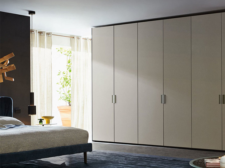 Molteni wardrobes different types of handles