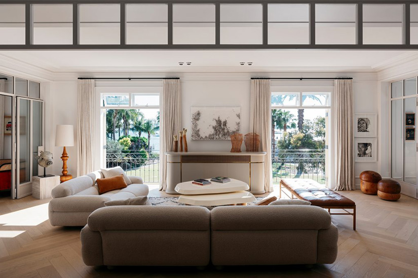 Elegant Living room designed by Richard Stanish, one of the Design studios we selected in our list of the top interior designers Sydney has to offer