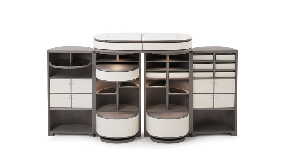 Houdini Storage designed by Roberto Lazzeroni for Porro, one of the best Luxury Italian furniture Melbourne has to offer.