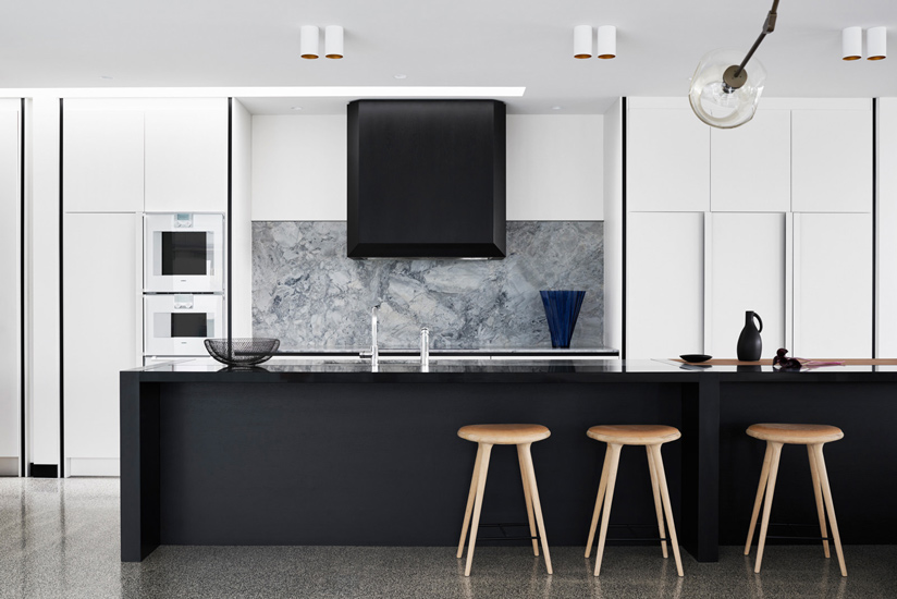 Kitchen designed by Fiona Lynch, one of the Design studios we selected in our list of the top interior designers melbourne has to offer 