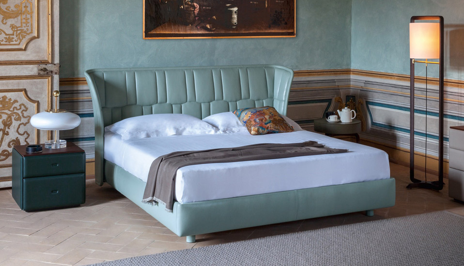 Bedroom ideas with Poltrona Frau. Discover the finest italian luxury furniture Sydney has to offer