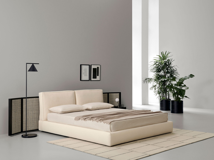 Byron Bed designed by Piero Lissoni for Porro, one of the finest italian furniture Hong Kong has to offer