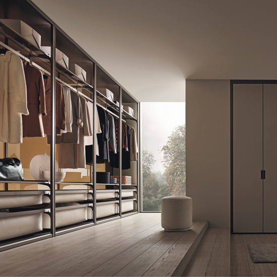 Cover is the latest wardrobe collection by Rimadesio, one of the best italian furniture Hong Kong has to offer